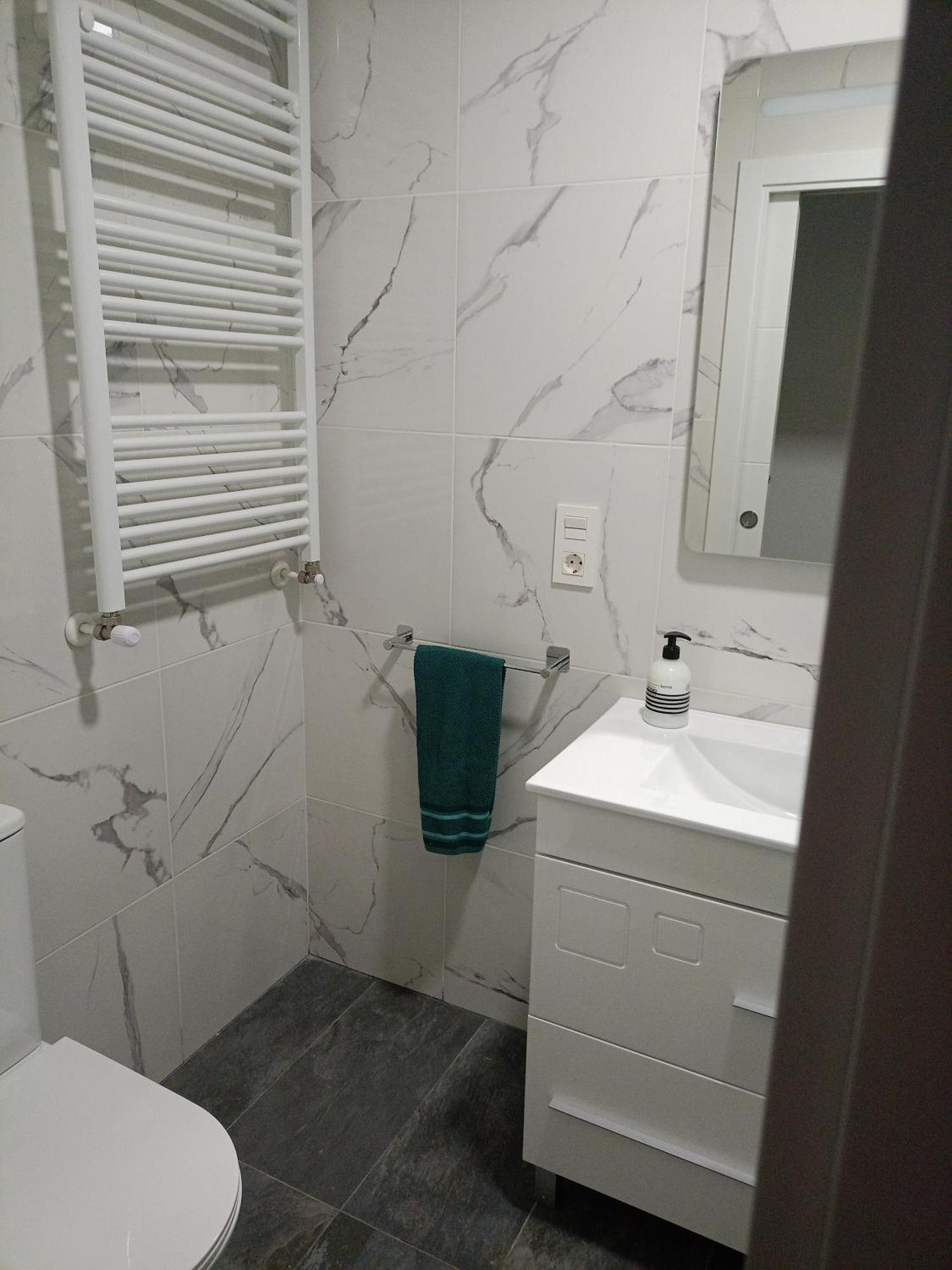 Piso Nuevo A 10 Minutos De San Sebastian Apartment Lasarte Oria Ngoại thất bức ảnh