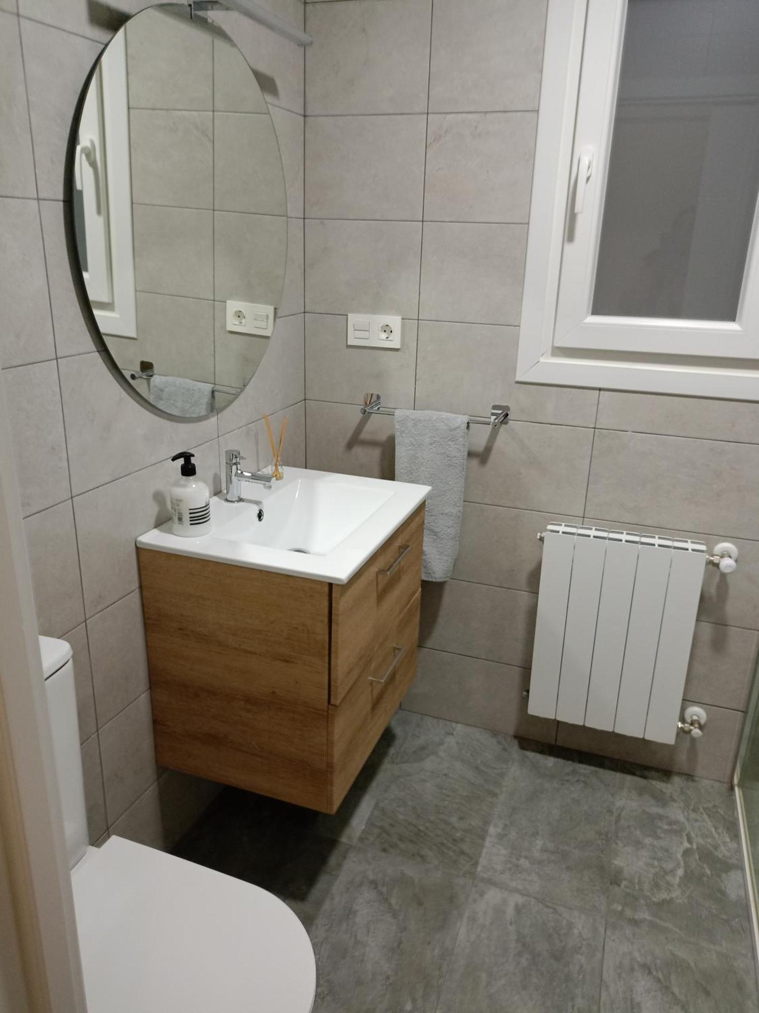 Piso Nuevo A 10 Minutos De San Sebastian Apartment Lasarte Oria Ngoại thất bức ảnh